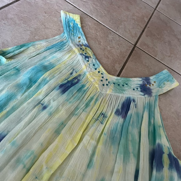 3/$25 Charlie Paige top - Picture 5 of 6